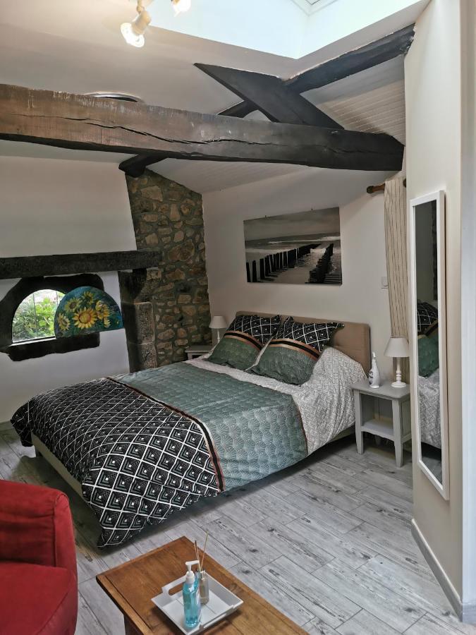 La Chambre De La Pomerie Chiché Exterior foto